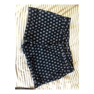 Gap Patterned Khaki Shorts